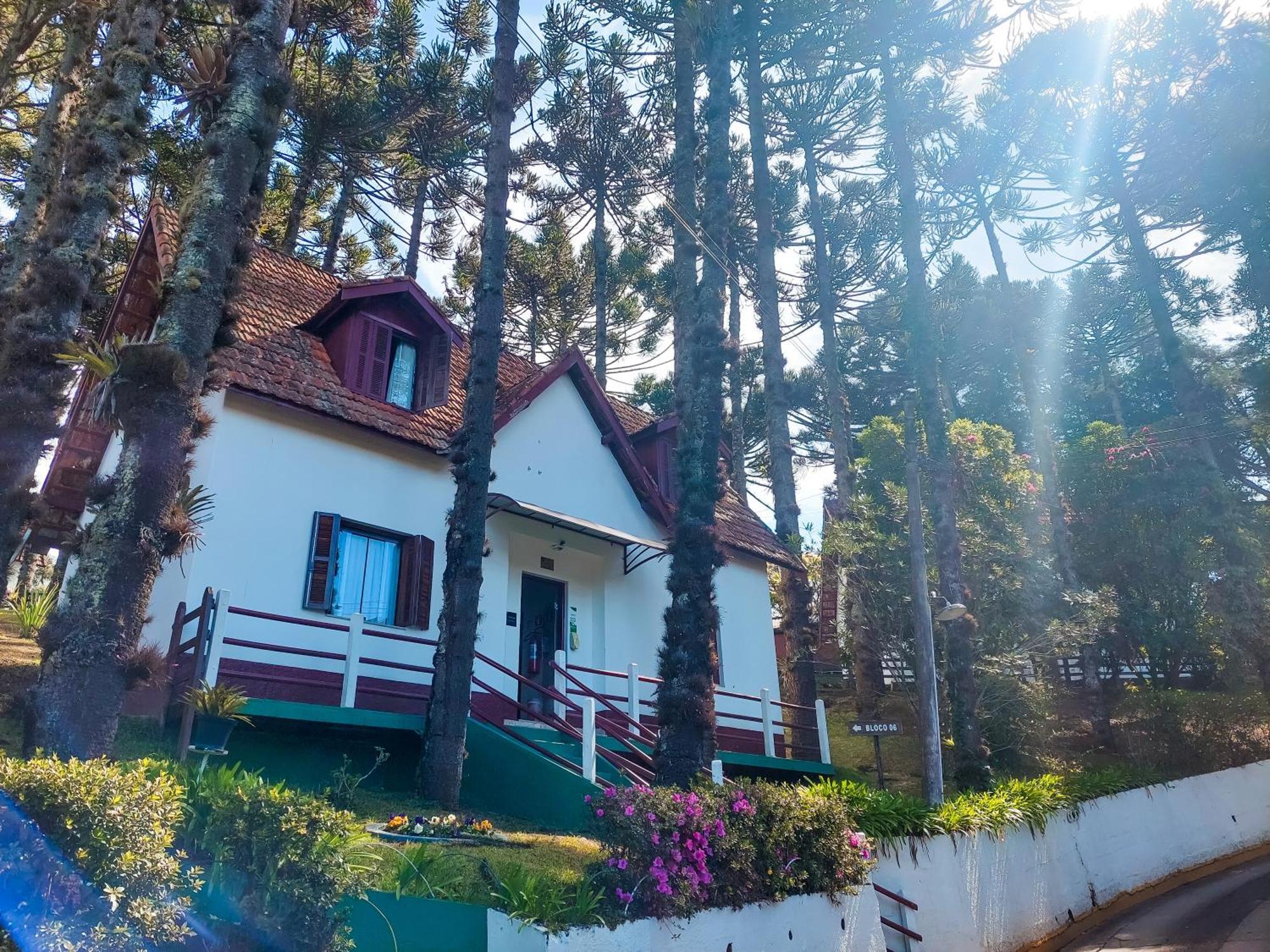 Golden Park Hotel