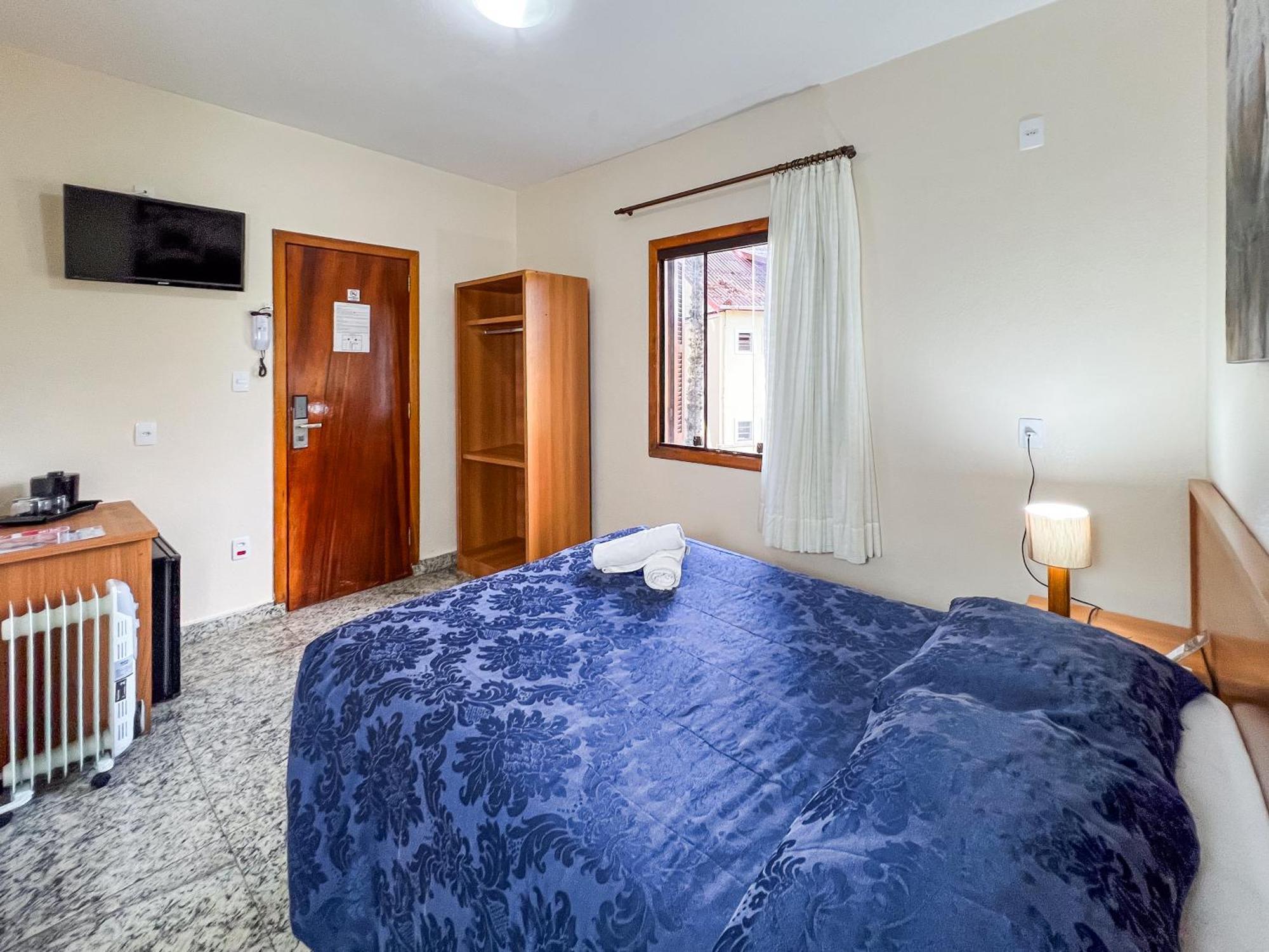 Hotel Golden Park 3*